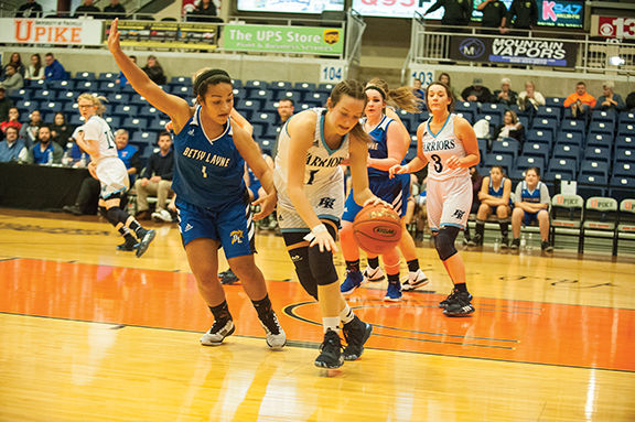 1-11 er kyra looney.jpg
